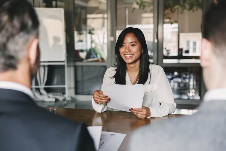 Elevate Your Recruitment Strategy: How Experiential Rewards Help You Win Top Talent