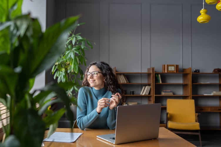 boost employee retention with travel rewards